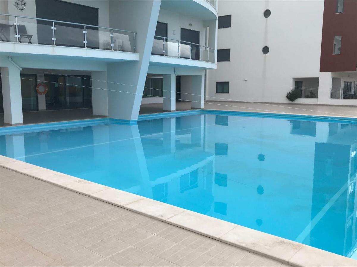 Apartamento Con Vistas Al Mar Sesimbra Bagian luar foto